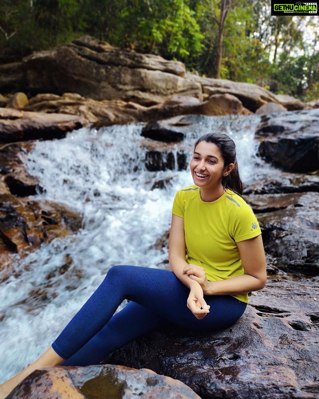Priya Bhavani Shankar Instagram - When water travels it becomes the path itself! That’s me with another perfect traveler ☺️ Somewhere in the Forest