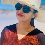 Priya Bhavani Shankar Instagram - I know my updates are pretty frequent in the last couple of days.. sorry couldn’t resist 😛 though not a ‘summer day’ person this place is crazy 😀 well that red lipstick.. not my usual shade.. what’s the harm in trying 🤷🏻‍♀️🙈 #siemreap កំពង់ភ្លុក Kampong Pluk Floating Village