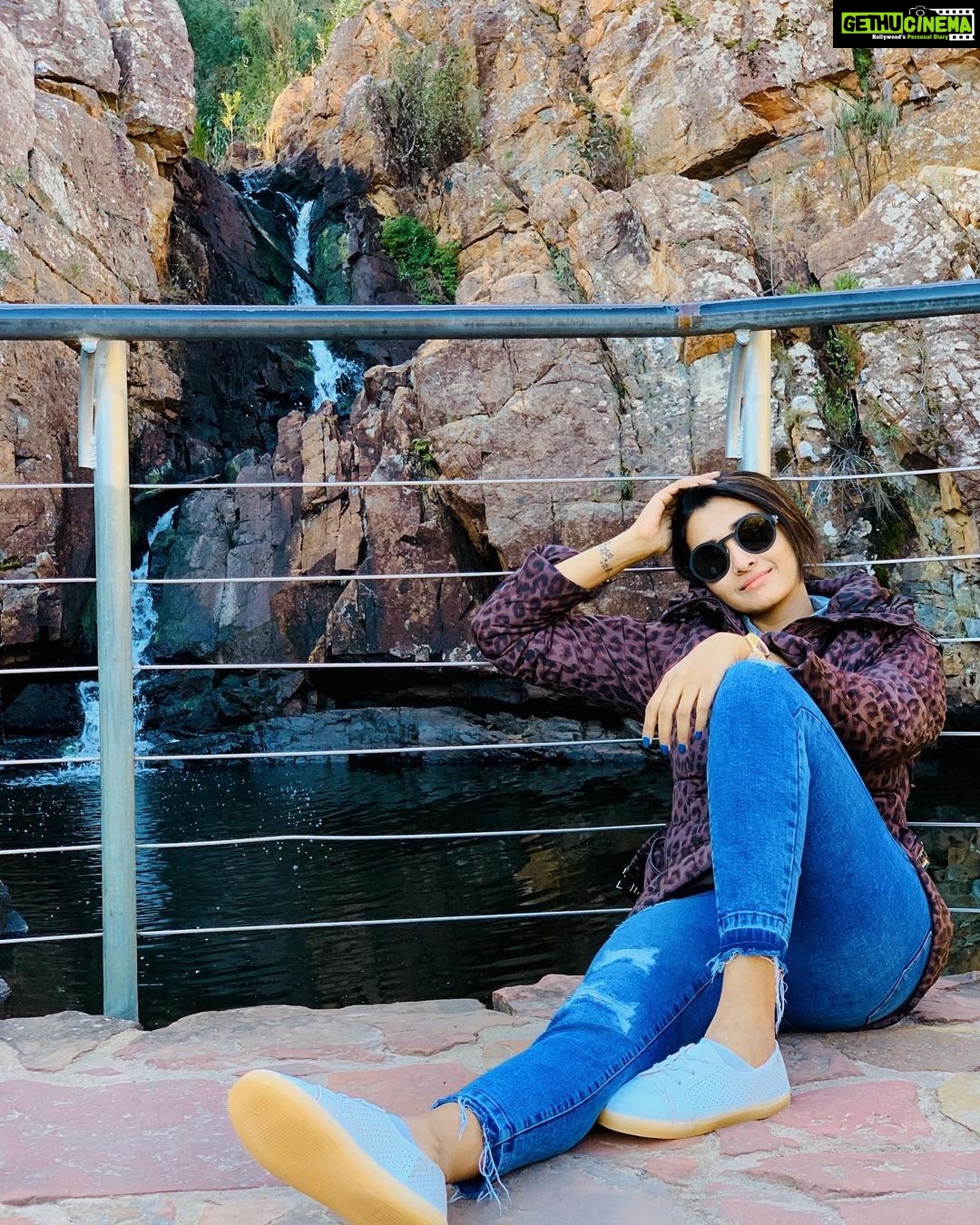 Priya Bhavani Shankar Instagram - You are looking at an atom wandering wild and free ☺️🤗