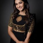 Priya Bhavani Shankar Instagram - @ashwin.thiyagarajan + black + last minute = love 🖤 take my love Aasshhh❤️ @kiransaphotography thank you for that swift 2 min shoot 🤗