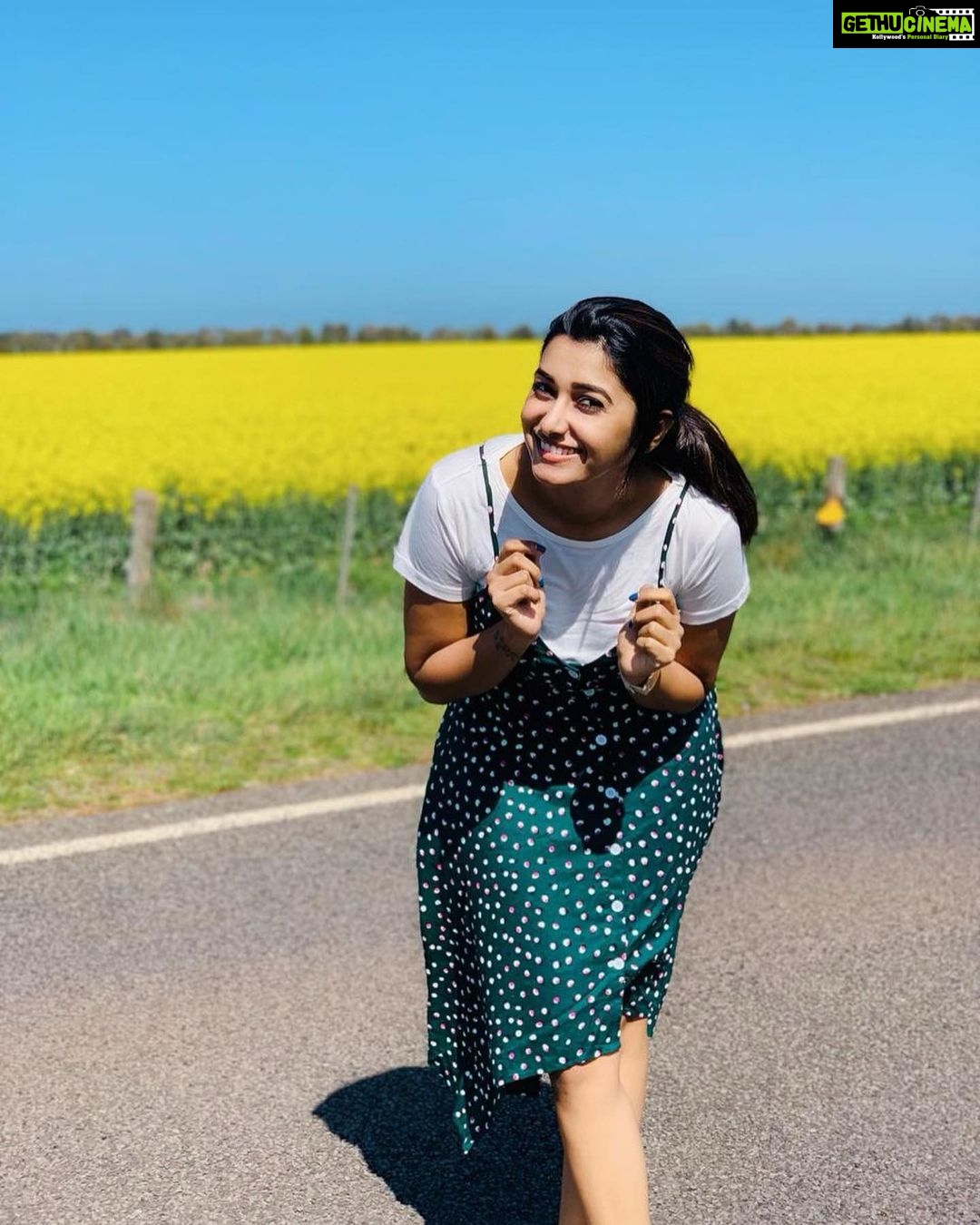 Priya Bhavani Shankar Instagram - ‘You look happier’ is the best energising compliment I received recently ❤️ about the pic, when you step out of your resort and this is the view, call it a day already ☺️ #canolagarden Canola Fields