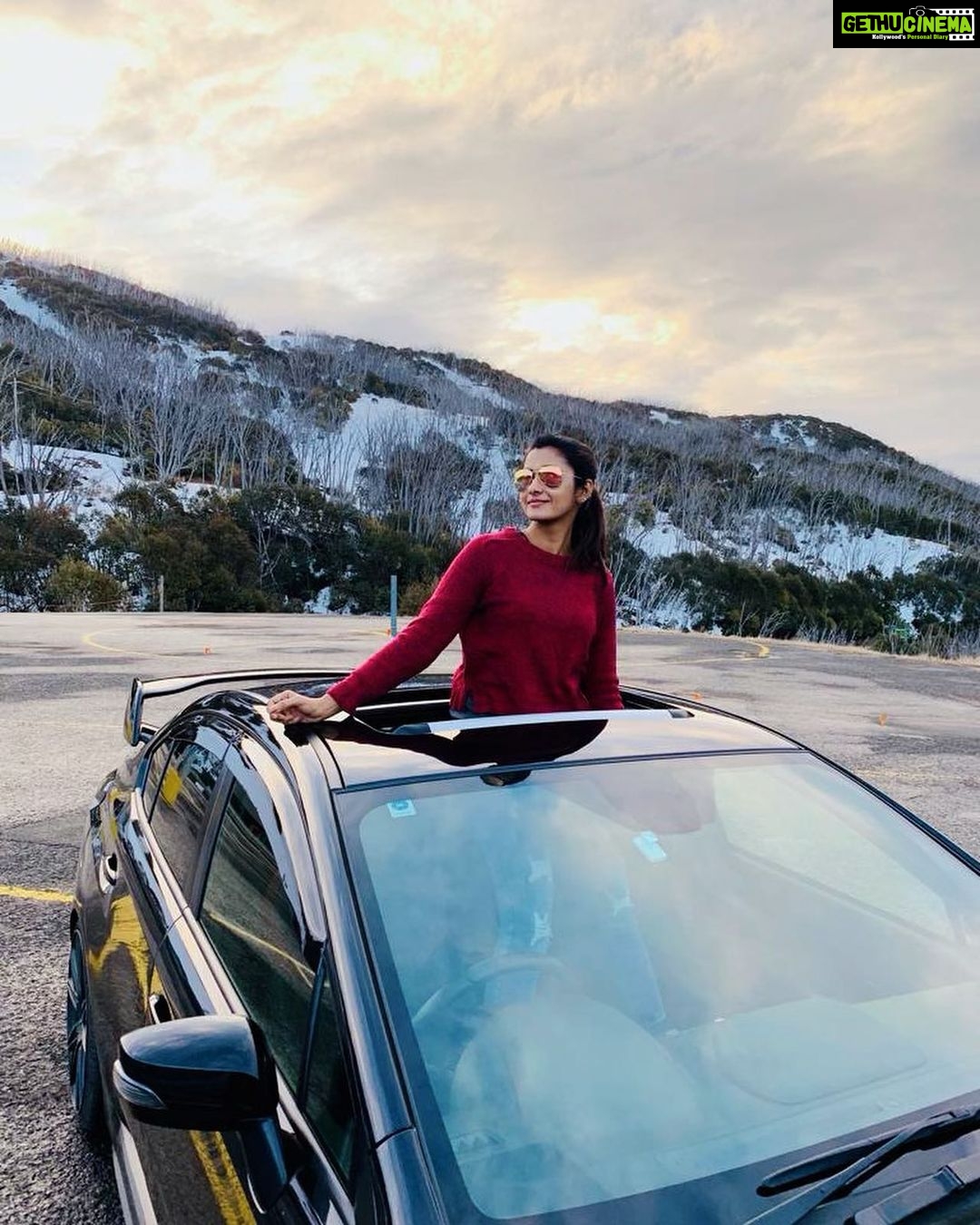 Priya Bhavani Shankar Instagram - Forever that girl who gets excited when the sky is in pretty colours ☺️ Falls Creek