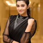 Priya Bhavani Shankar Instagram – Thanks for the evening @provoke_lifestyle and for the recognition as best promising actor! @ashwin.thiyagarajan you are nothing but love🖤 PC @kiransaphotography #provoke