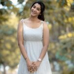 Priya Bhavani Shankar Instagram – ‘Wake up early go to beach come back home sleep rest of the day’ kind of day😇 ofcourse @kiransaphotography clicks such happy pictures meanwhile 😀
