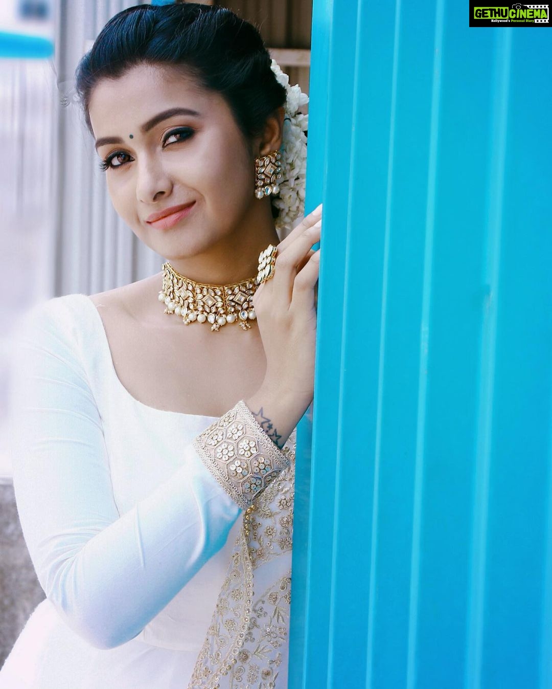 Priya Bhavani Shankar Instagram - Look put together and designed with lots of patience by @anjushankarofficial 😍 Jewelery - @rimliboutique Makeup - @perfektmakeover Photographer - @arunprasath_photography thank you guys 😊
