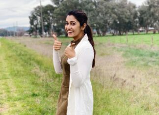 Priya Bhavani Shankar Instagram - Happiness on the face reflects the beauty of the place 🤗 #schedulebreaks #inbetweenshoots