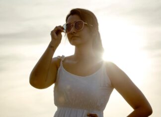 Priya Bhavani Shankar Instagram - Betrayal is the hardest pill to swallow but knowing the betrayer is a Win. Best thing you can do to yourself is keep your head straight and walk away from the situation. PC @kiransaphotography 🤗 #bestrevengeisnorevenge