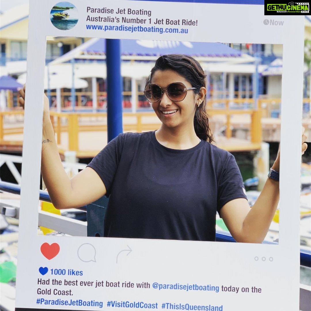 Priya Bhavani Shankar Instagram - Beach sun and salt water can make you this 🏝 🏖
