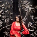 Priya Bhavani Shankar Instagram - We are elated as a team for the positiveness and love we are receiving for ‘MONSTER’ check your nearest screen for ‘THE’ monster. Wearing @tamarachennai ❤️ clicked by @kiransaphotography at @hamsa_chennai