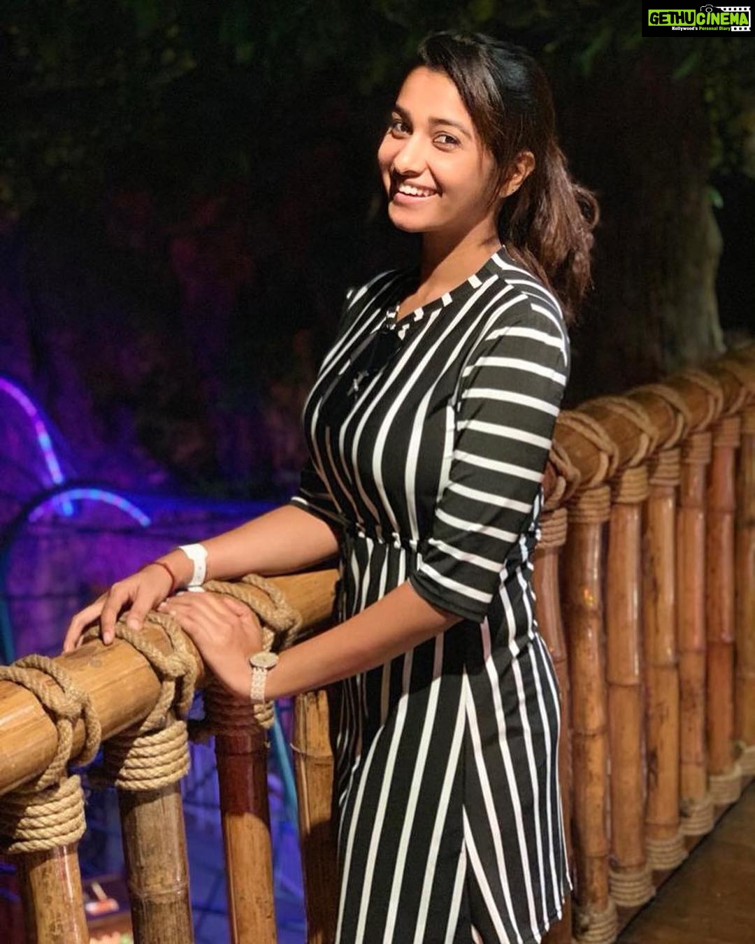Priya Bhavani Shankar Instagram - Be the odd! Go out and have fun 🧟♀️
