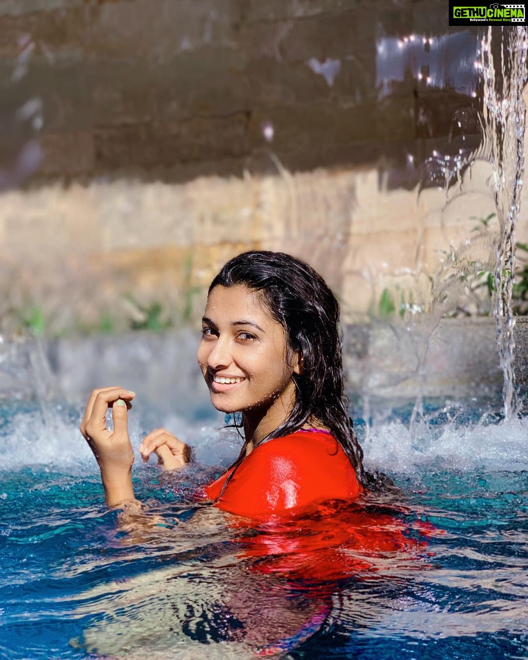 Priya Bhavani Shankar Instagram - Each moment is all we need! Not more😊