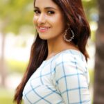 Priya Bhavani Shankar Instagram - Wearing @tamarachennai styling and HMU by beautiful KT @perfektmakeover 😊 @arunprasath_photography thanks for the click 😊