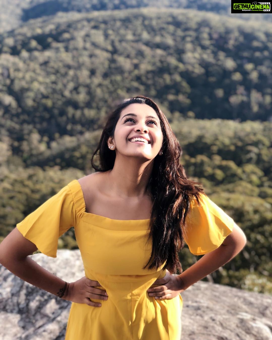 Priya Bhavani Shankar Instagram - Never get tired 😀 never never!