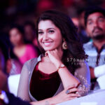 Priya Bhavani Shankar Instagram - Wearing @rehanabasheerofficial for Kadaikutti Singam teaser launch at Vijay Awards. It was a pleasure to be nominated for the debut category and an absolute pleasure, a more deserving person received it. @officialaditibalan congratulations girl 😊 well deserved! Thank you @rehanabasheerofficial for the last minute hand😊 PC @576megapixelss😊 and thanks @vijaytelevision for the beautiful evening 😊