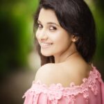 Priya Bhavani Shankar Instagram - @thshooter 🙂🙂