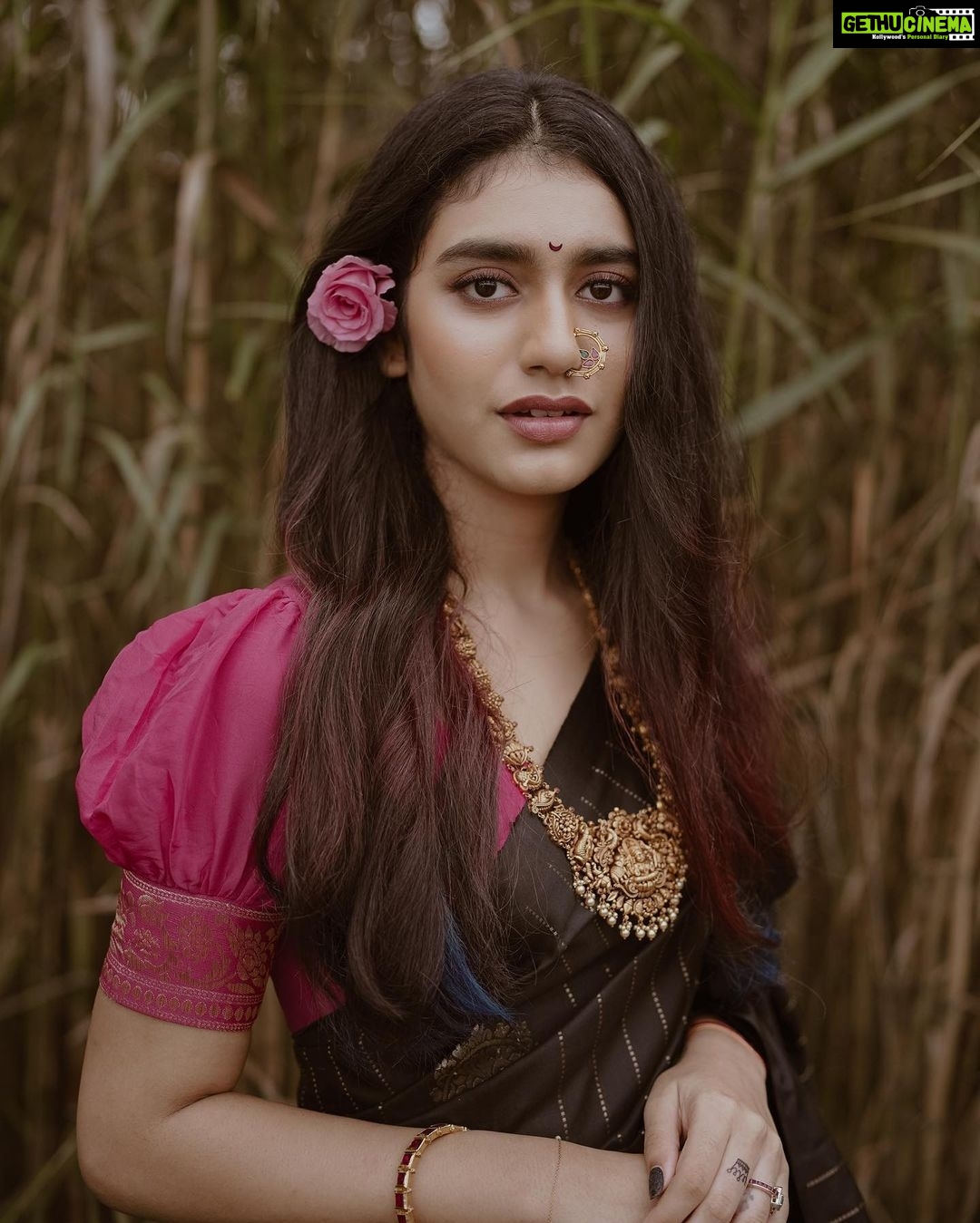 Priya Varrier Instagram - 🌷