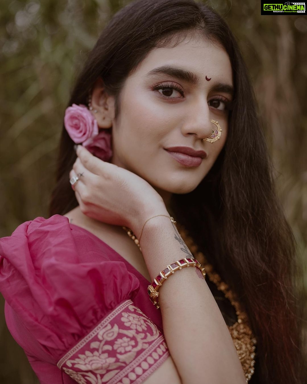 Priya Varrier Instagram - 🌷