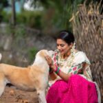 Priyamani Instagram - Humble enough to know I’m not better than anybody but wise enough to know that I’m different from the rest !! Outfit: @feathersbtq Styling: @mehekshetty ❤️❤️ Pictures: @v_capturesphotography Makeup: @pradeep_makeup Hairstylist: @shobhahawale #dheekingsvsqueens #etv #villagestyle #dontmissout‼️