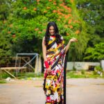 Priyamani Instagram - Wear a saree….give them reason to stare ❤️❤️❤️❤️ Saree : @riminayakindia Managed by : @poppublishmedia Styled by : @mehekshetty ❤️❤️ MUH : @pradeep_makeup @shobhahawale Personal assistant : @kakarla.p #etv #dhee14 #brandnewseason #