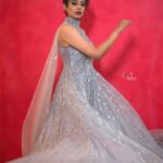 Priyamani Instagram - Don’t miss the ICONIC grand finale tonight with none other than the ICONIC star @alluarjunonline 🔥🔥🔥🔥 Outfit …. @megha_and_jigar Styling… @mehekshetty ❤️❤️ Pictures.. @v_capturesphotography MUH.. @pradeep_makeup @shobhahawale Personal assistant … @kakarla.p #etv #dheekingsvsqueens #grandfinale
