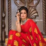 Priyamani Instagram - Style is a way to say who you are without having to speak ❤️❤️ Saree: @jebsispar Styling : @mehekshetty ❤️❤️ Pics: @ravi_cross_clickx @v_capturesphotography MUH : @pradeep_makeup @shobhahawale Personal assistant : @kakarla.p #happybirthdayrojaselvamani #semifinals #etv #dheekingsvsqueens #dontmissout‼️