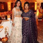 Priyanka Chopra Instagram – Love, laughter and a room full of badass desi boss ladies. Thank you @mindykaling, @deepica + @meena for a lovely pre Diwali celebration. ✨ Los Angeles, California