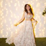 Priyanka Chopra Instagram - Happy Diwali eve… love, light and happiness to everyone. Kicking off the festivities with much gratitude and surrounded by love.❤️✨ Photography: @cibellelevi Styling: @stylebyami Makeup: @missjobaker Hair: @bridgetbragerhair Outfit: @arpitamehtaofficial Los Angeles, California