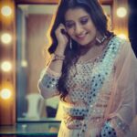 Priyanka Deshpande Instagram - Keep calm and sparkle 💎🌸 . . Outfit : @styl_chennai 🤍🤍 Accessories: @rimliboutique 🤍🤍 PC: @djblackchennai 🤍🤍 Makeup: @makeupramchennai 🤍🤍 Hairstylist: @krishna_hairstylist 🤍🤍