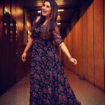 Priyanka Deshpande Instagram - Wherever life plants you, bloom with grace🌸 . . . Outfit: @swaadh 🌸 📸: @vishnukanth_gk 🌸