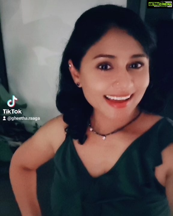 Punnagai Poo Gheetha Instagram - #naduvulehkonjembatilehkaanem @raaga.my #GheethasMarmaDesam Hit 2.3Million