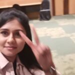 Punnagai Poo Gheetha Instagram – @darkkeynagaraja Anna u r sooooo cuteeeee la 😍🤣
#twist #SambaRock #Malaysia #Throwback #punnagaipoogheetha #Concert #fun #throwback🔙 #throwback