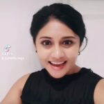 Punnagai Poo Gheetha Instagram – #naduvulehkonjembatilehkaanem @raaga.my #MarmaDesam Hit 2.5 million #RadioShow #TamilRadio #Syok #SyokCast #brainteaser #punnagaipoogheetha