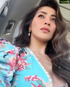 Raai Laxmi Instagram - Coming up soon … #majnu stay tuned for more updates 💃🏻💕❤️💫