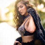 Raai Laxmi Instagram – She was either wildly naive , or dangerously intelligent.🖤📸: @propixer