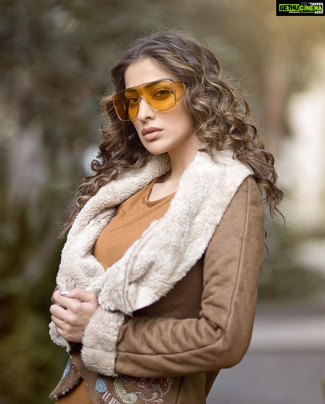 Raai Laxmi - 137.5K Likes - Most Liked Instagram Photos