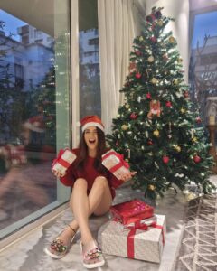 Radhika Madan Instagram - #crocs making my Christmas merrier!🎄🎅 Have a great one you guys!🤗♥