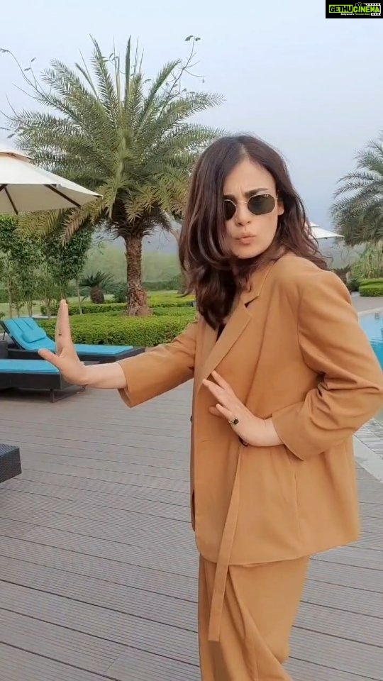 Radhika Madan Instagram - Hi ladies! This women’s day I decided to be a part of something unique along with @reliancegenin This year I would like to encourage all you beautiful ladies to be independent in all spheres of life- mentally, physically, financially. And don't forget to celebrate the gorgeous YOU! Take part In the #womentum this year by checking out this song by @reliancegenin and share your own reels! ❤️ #womensday2021 #ushauthup #LiveSmart #LiveBold #LiveWomentum