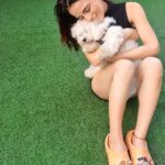 Radhika Madan Instagram - Pairing my #Crocs with squishy cuddles !🐾♥️ @crocsindia