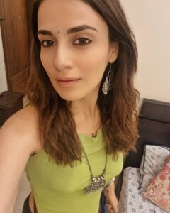 Radhika Madan Instagram - Ek se bhale teen!💥
@aditikhorana @manvi10