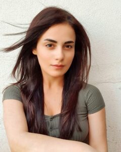 Radhika Madan Instagram - Ude jab jab zulfe meri😎