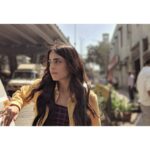 Radhika Madan Instagram - मैने भी तो आना था इसी तरफ . . मेरी भी तो राहे है यहीं कहीं . . .