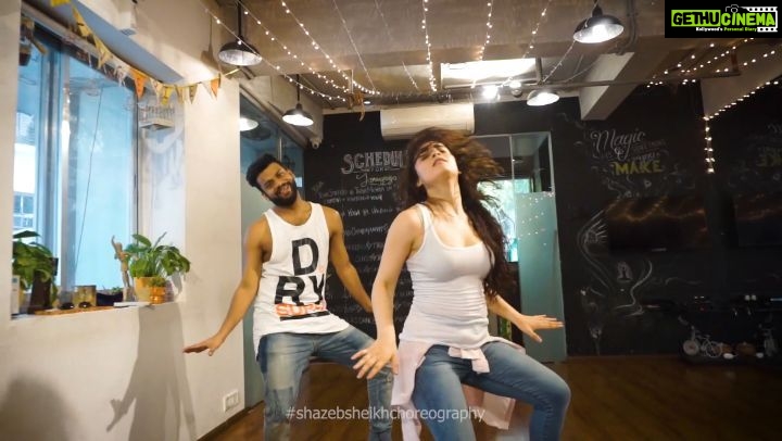 Radhika Madan Instagram - Had a blast dancing with Mr Jaadugar!😋 @shazebsheikh #shazebsheikhchoreography