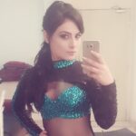 Radhika Madan Instagram - jhalak super finale! selfie just before the act!😁👯