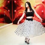 Radhika Madan Instagram - and i feel the prettiest while dancing!😁👯❤