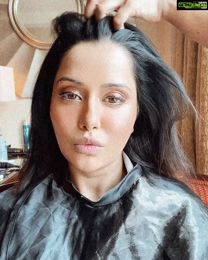 Raiza Wilson Instagram - Photo dump 🎒 Make up : @makeupartistrybynashra Hair : @pankhuryrastogy