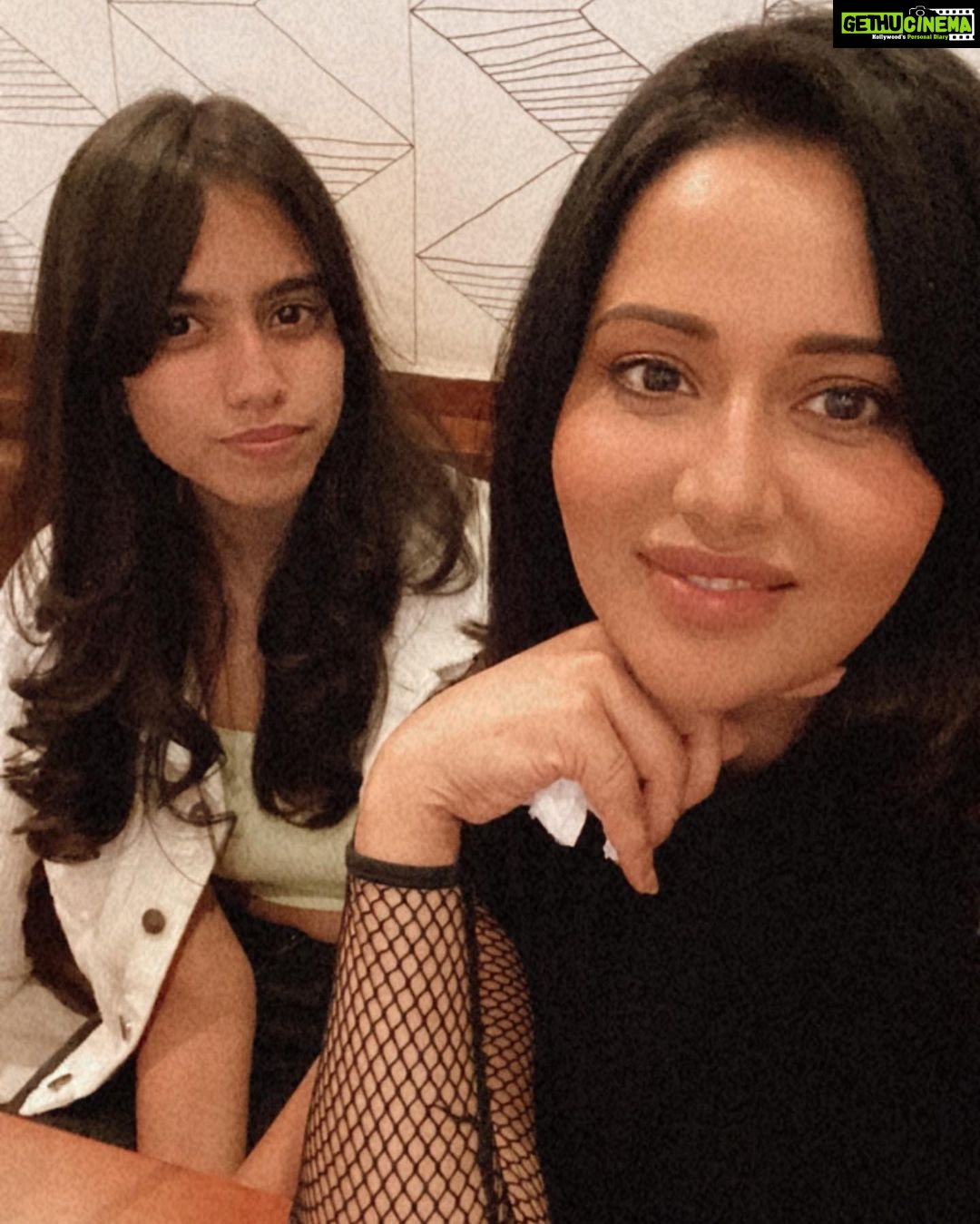 Raiza Wilson Instagram - Photo dump indeed💥