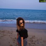 Raiza Wilson Instagram - Beach blessings 😍 Mahabalipuram Beach