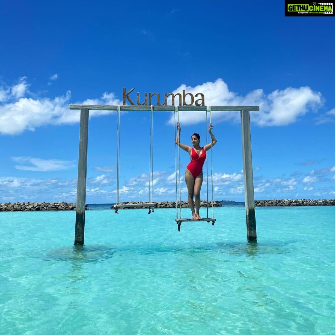 Raiza Wilson Instagram - Just swinging it @kurumba_maldives Kurumba Maldives