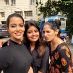 Raiza Wilson Instagram - I am going to misssss you guys like crazy and Im waiting to work together again very soon !! @shravanthis & @poorts_20 two girls who have a mind blowing capacity to work hard and give their best in any situation. Be it early mornings or late nights, never tired, always alert and always ready to jump into any work that needs to be done !! I truly admire you both for what you are and you inspired me on a daily basis guys !! #beautywithbrains you guys ♥️ love you #FIR