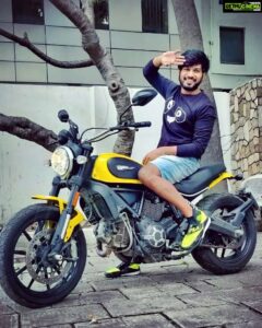 Rakshan Instagram - Make life a ride ✨
 #ducati  #ducatiscrambler 

#bmw #bmwmotorrad #s1000rr #s1000rrgram #vr46 #vr46tribe #dainese #agvhelmets #monsterenergy #instagram #lifestyle #adventure #traveler